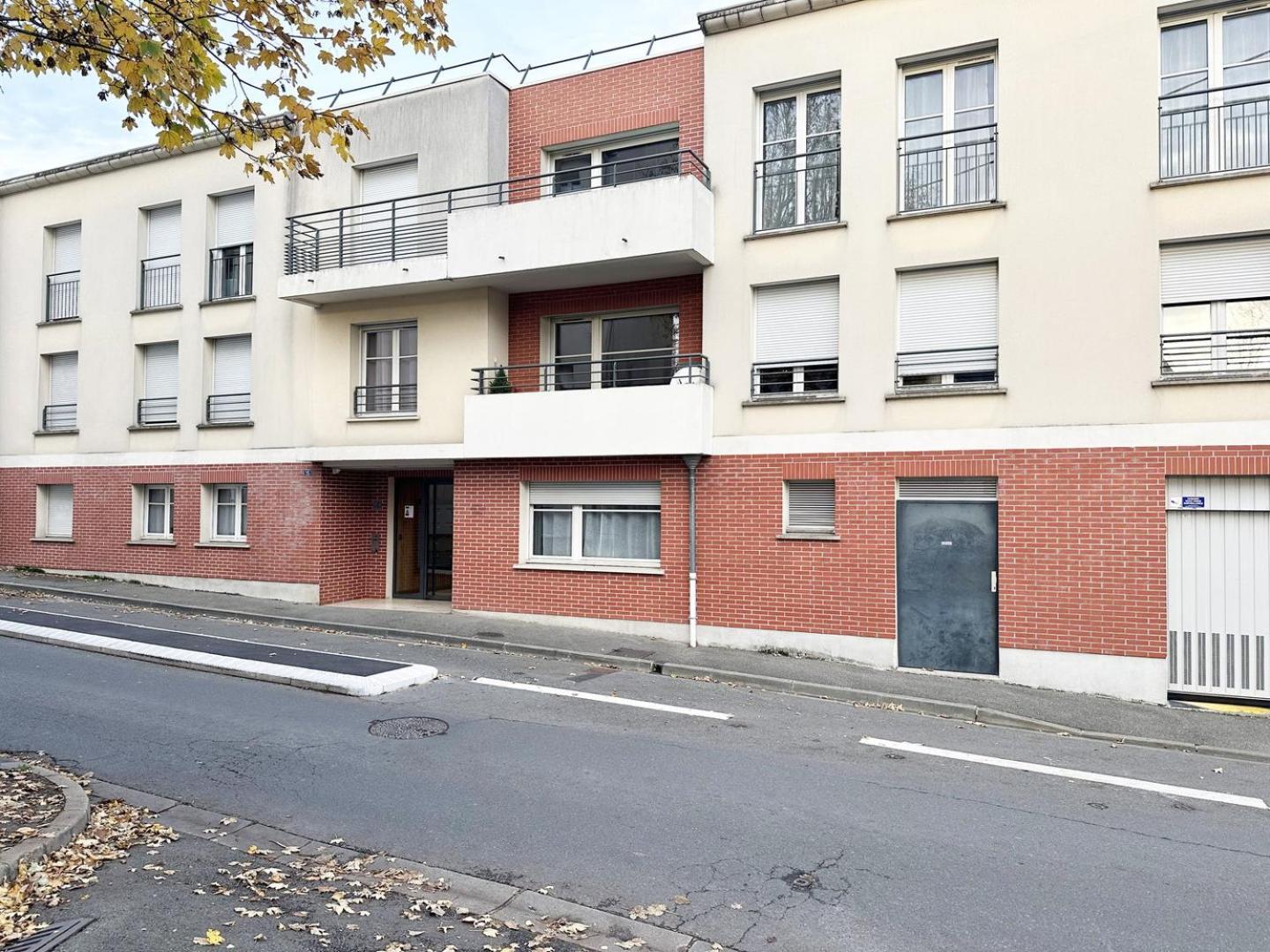 C Le 15 - Studio Cosy Avec Parking Chartres Eksteriør billede